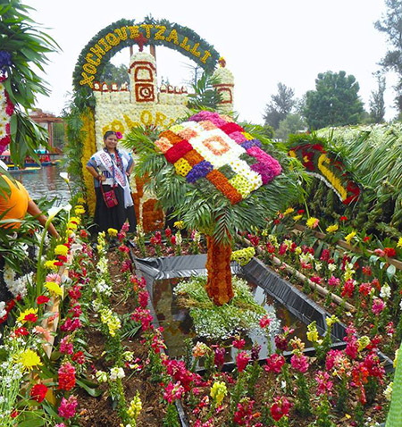 Trajineras Xochiquetzalli